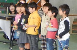 �P�N